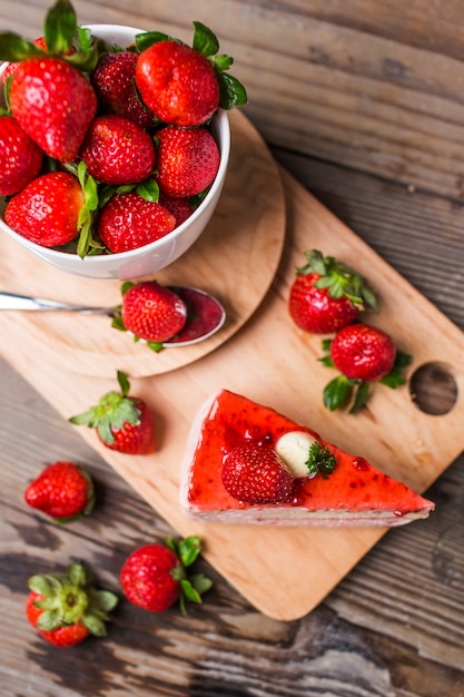 Strawberry Cake