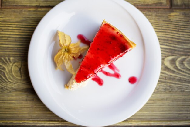 strawberry cheesecake on plate