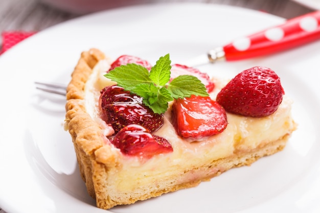 Strawberry tart