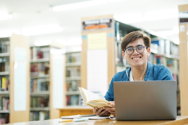 Student studying at library