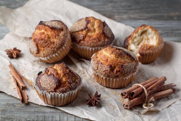 Sugar muffins with cinnamon