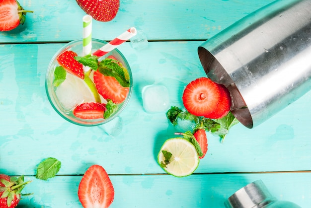 Summer refreshing mojito with strawberry