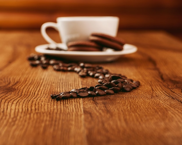 Sweet cookies with a cup of coffeeCoffee beans a cup of fragrant coffee