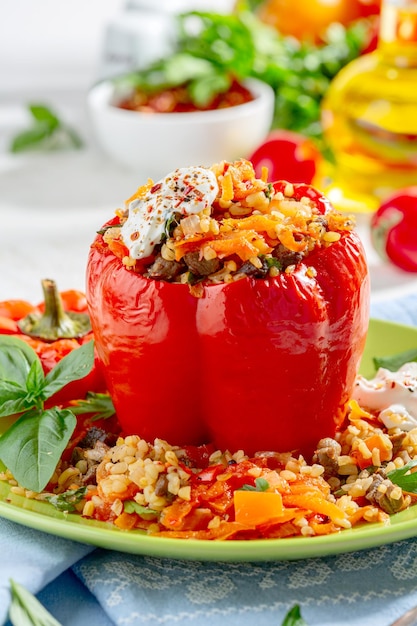 Sweet pepper stuffed with bulgur meat and vegetables