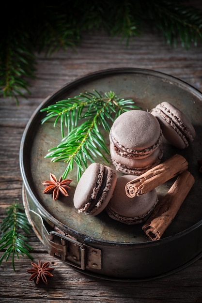 Sweet and tasty macaroons flavored with cinnamon for Christmas