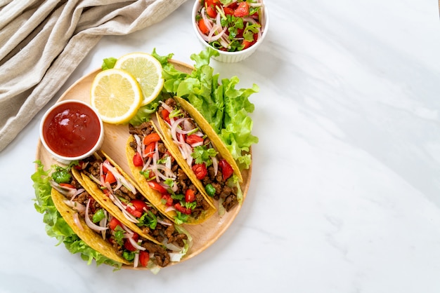 tacos with meat and vegetables