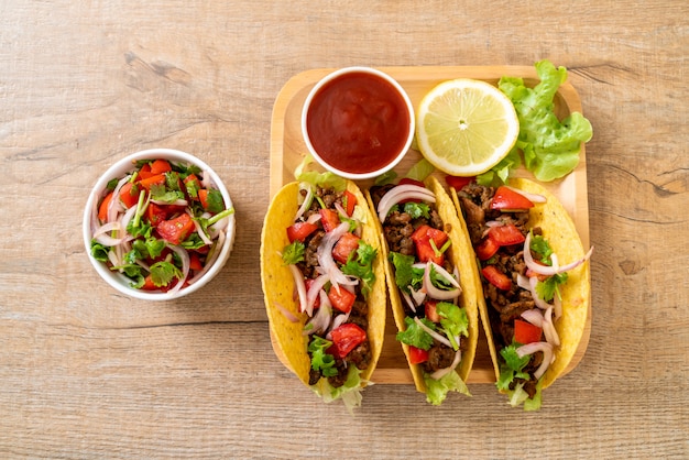 tacos with meat and vegetables