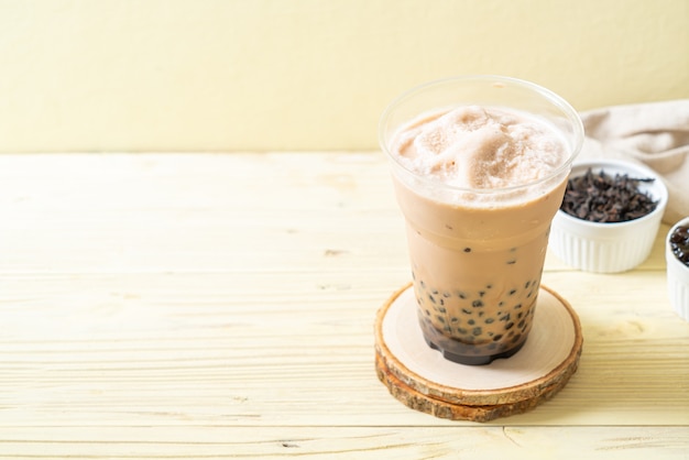 Taiwan milk tea with bubbles