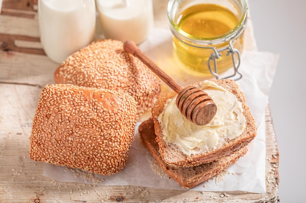 Tasty buns with honey as source of calcium and protein