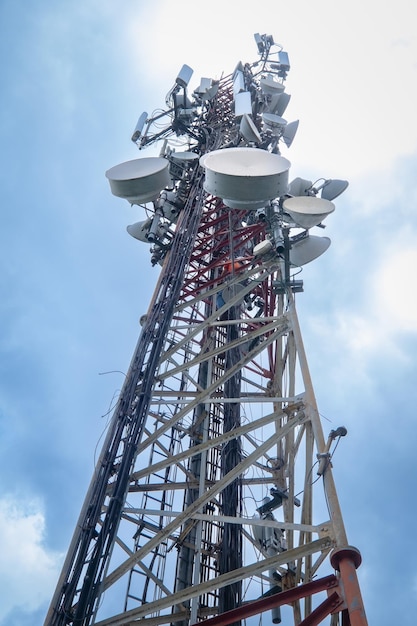 Telecommunication tower