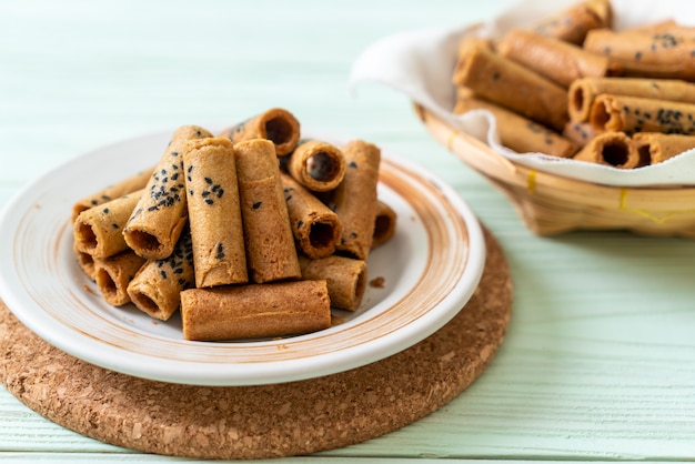 Thai crispy coconut roll