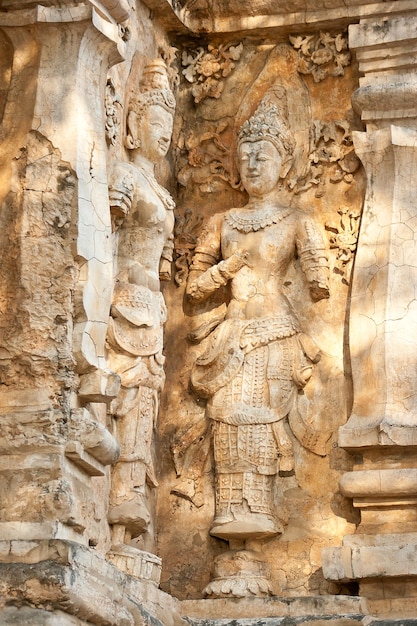 Thai stucco