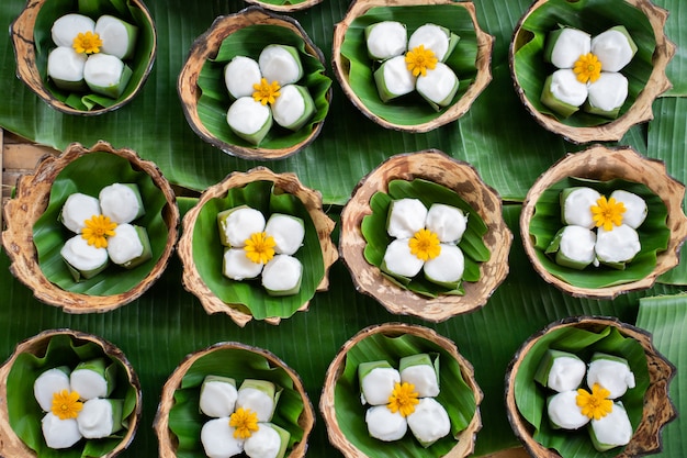 thai white dessert in coconut