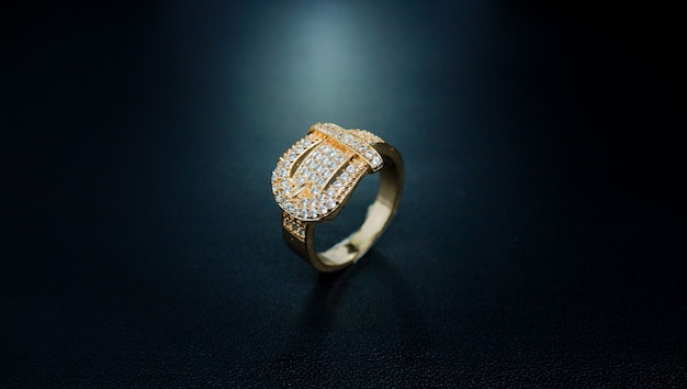 thai women gold ring