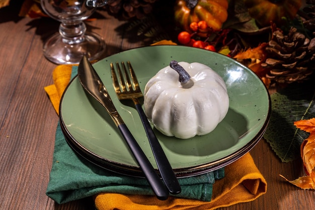 Thanksgiving autumn place setting