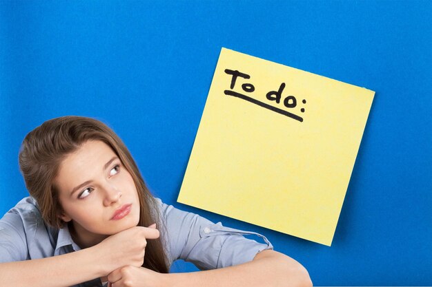 Photo thinking. girl solving a problem.