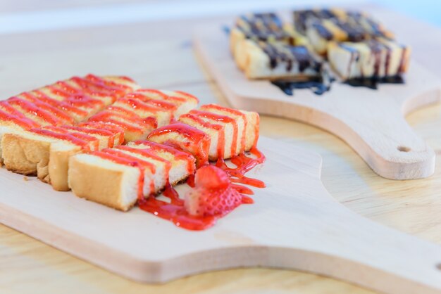 Toast bread with strawberry jam