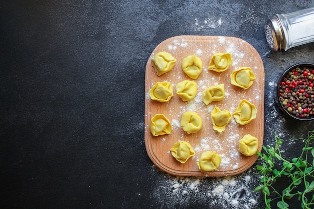 tortellini pasta stuffed ravioli