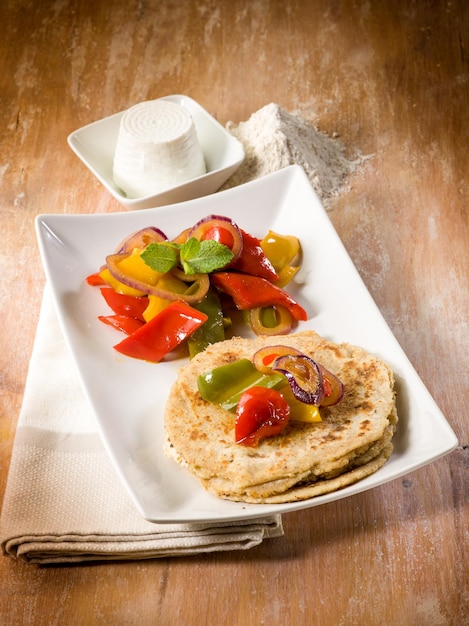 Tortillas with capsicum