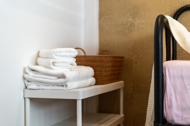 Towel with 
basket in the room