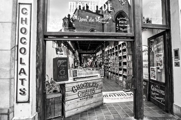 Traditional Chocolate and confectionery shop with big choice of chocolates and sweets in Brussels do