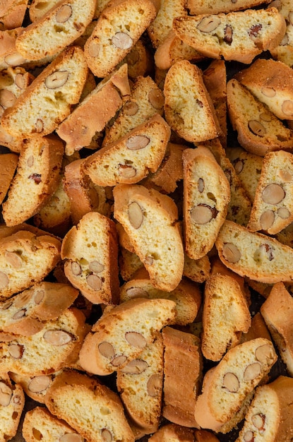 Photo traditional italian cantuccini cookies with almonds food background top view