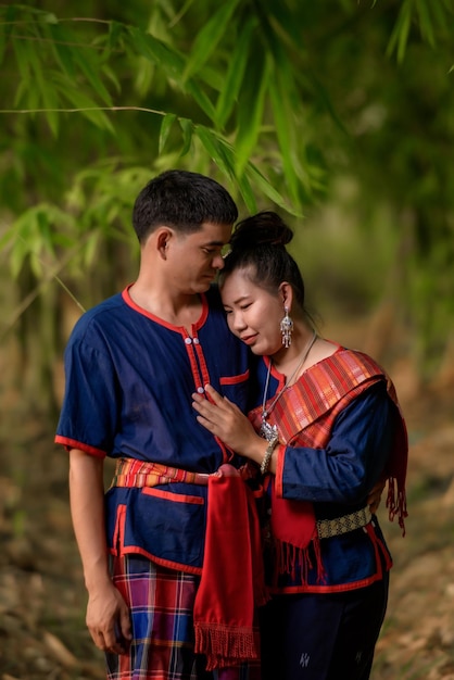 Traditional Thai wedding in forest xA