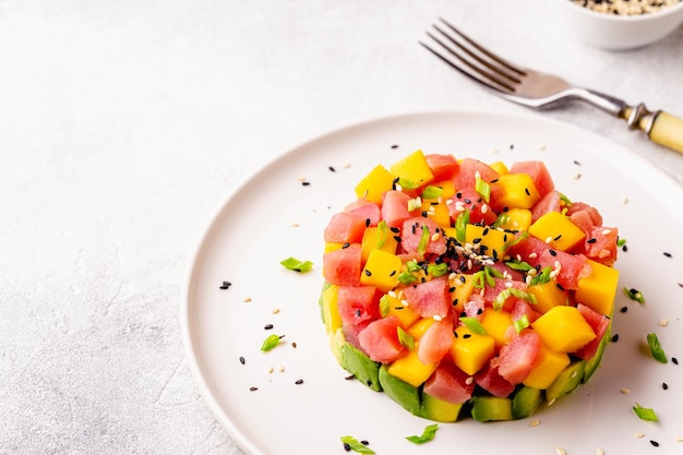 Tuna mango avocado salad tartare