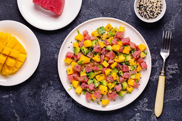 Tuna mango avocado salad tartare