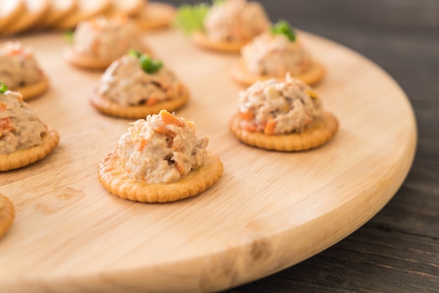 tuna spread with cracker