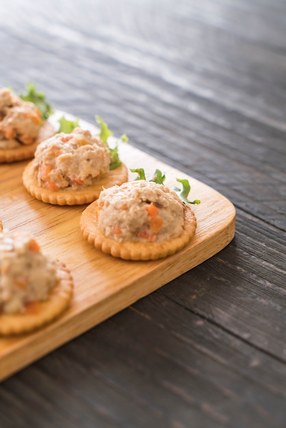 tuna spread with cracker