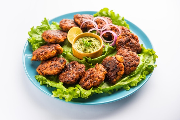 Tunde Ke Kabab, also known as Buffalo, chicken or meat galouti kebab, is a soft dish made out of minced meat which is popular in India