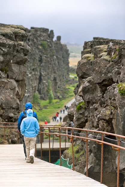 Turists in Pingvellir national park