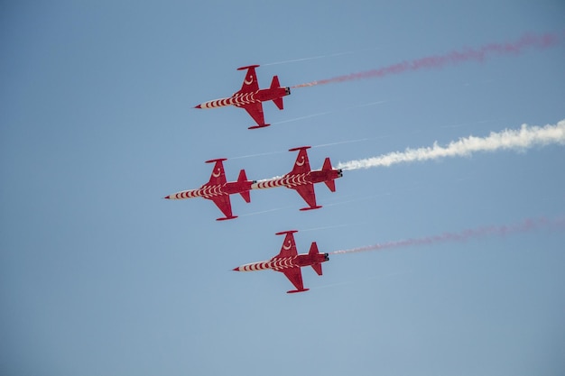 Turkish air force demonstration team performance