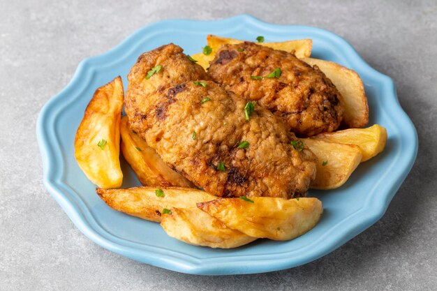 Turkish style meatballs ( Turkish name; Kadin Budu Köfte )