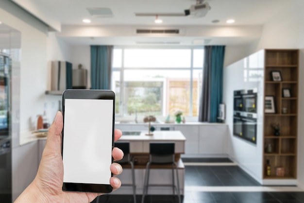 Use smart home apps on smart phones