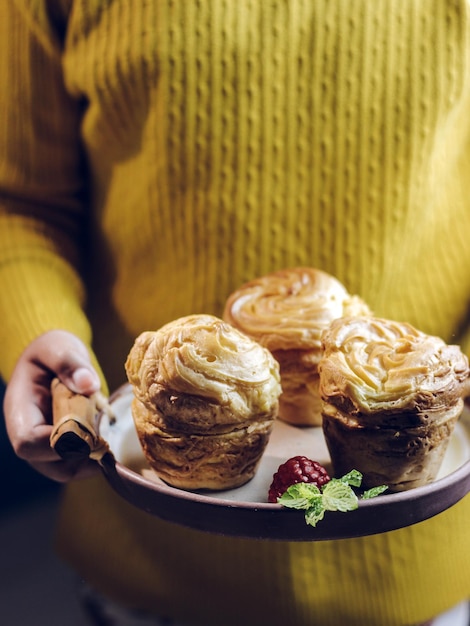 Vanilla Soes Cakes ( Soes Vla ) served in plate