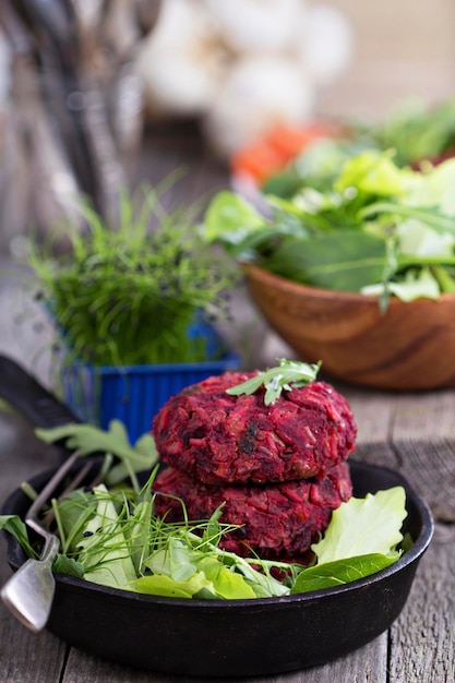 Vegan burgers with beetroot and red beans