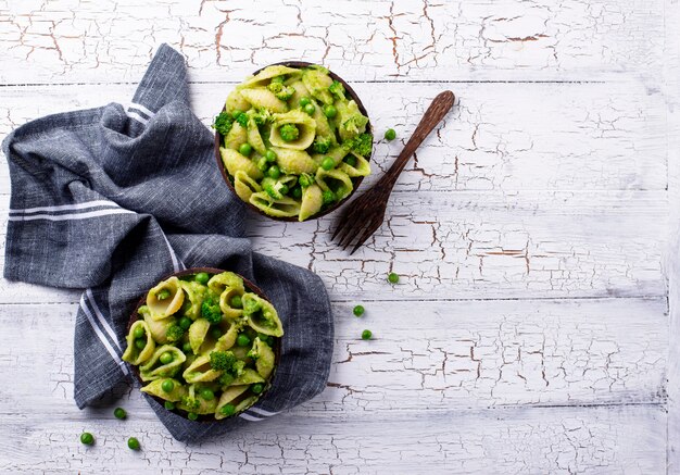 Vegan pasta with green sauce