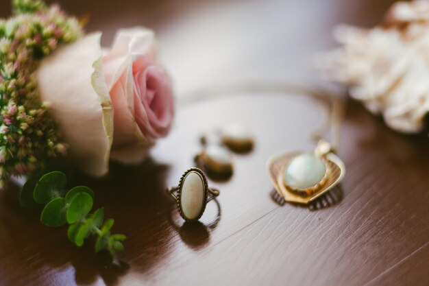 Vintage wedding jewelry. Bride's  accessories