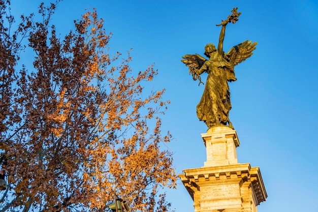 Vittorio Emanuele bridge in Rome