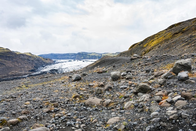 Volcanic valley and Solheimajokull glacier