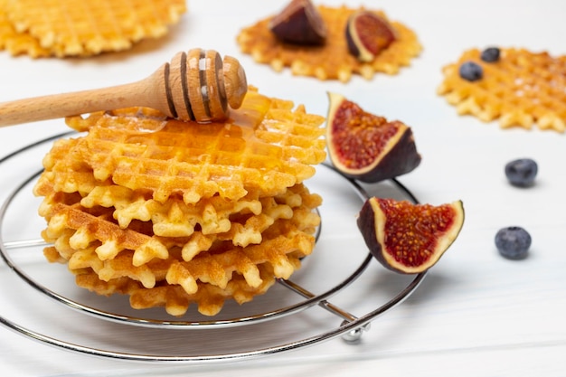 Wafers with honey honey stick and figs