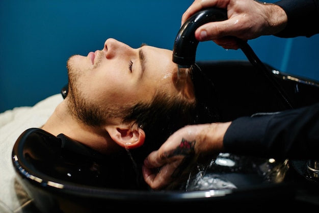 Wash your hands with water, the human hair washed at the hairdresser