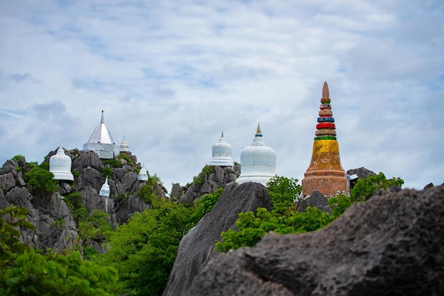 Wat Chaloem Phra Kiat Phrachomklao Rachanusorn Wat Praputthabaht Sudthawat pu pha daeng public temp