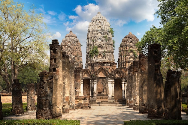 Wat Si Sawai temple in Sukhothai historical park, Thailand