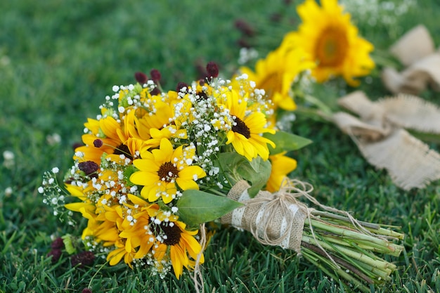 Wedding bouquets for bride and bridesmaids for outdoor wedding