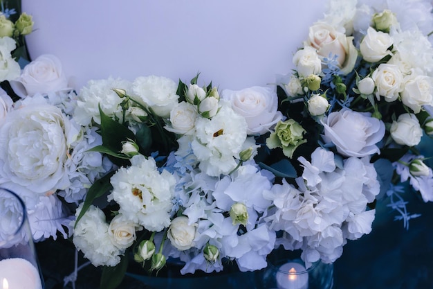 Wedding decoration ceremony Chandelier in the arch of flowers