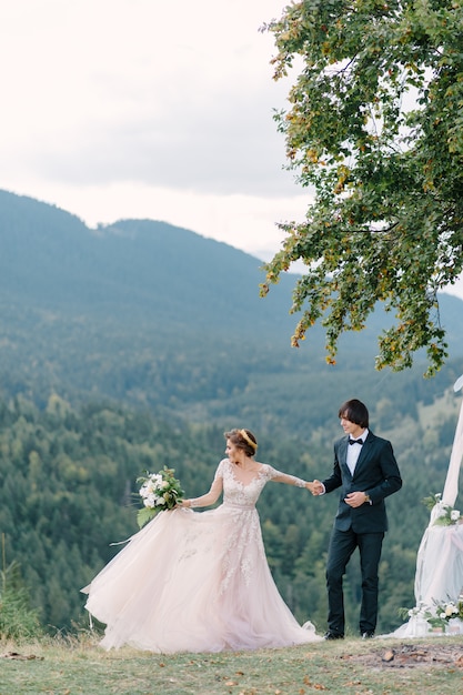 Wedding photography in the Carpathians.