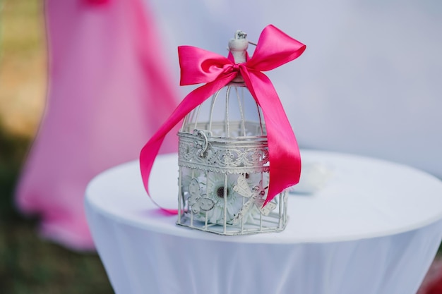 White and pink elements decorating wedding decor